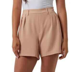 32 Degrees, Cool Women' Short,  Bottoms Pleated Pull-Short, Size XS. BN